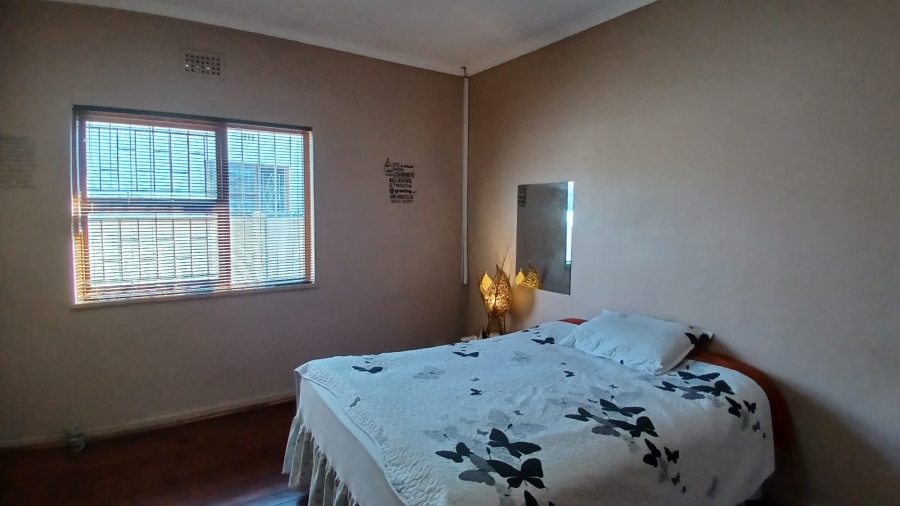 To Let 3 Bedroom Property for Rent in Glenlilly Western Cape